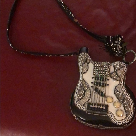 Mary Frances Unique Guitar Bag - Picture 2 of 4
